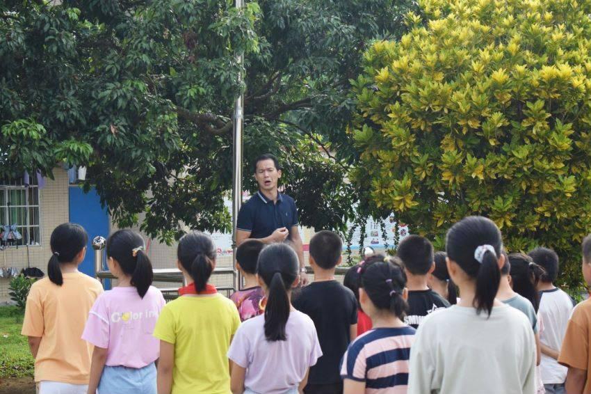 专为老年人设计的老人鞋质量如何监管?国家标准今年7月实施